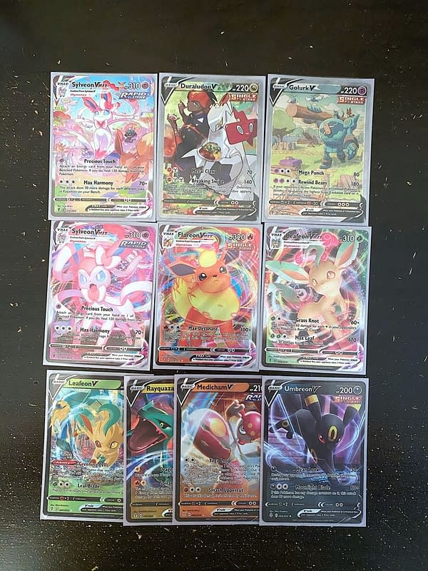 Evolving Skies cards. Credit: Pokémon TCG