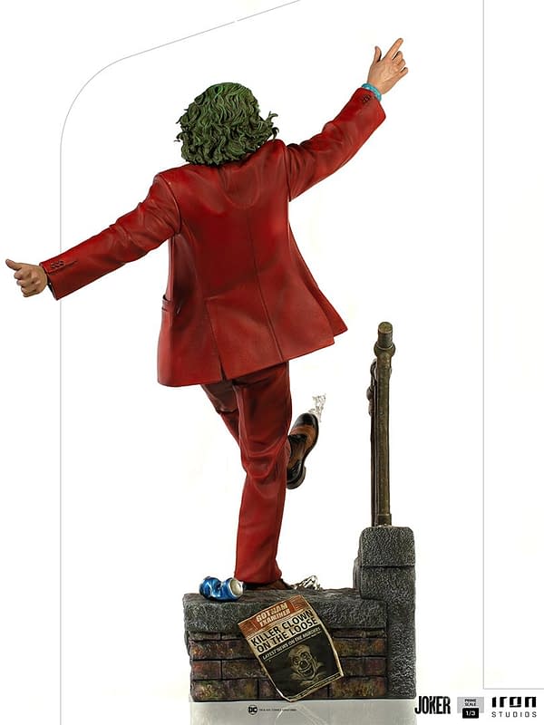 Joker Dances His Way to Iron Studios With New Statue