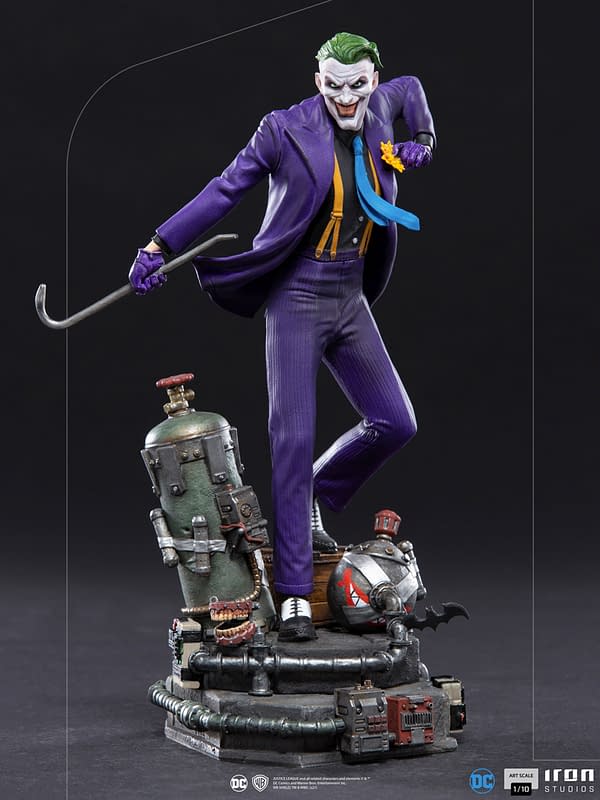 The Joker Receives New Deluxe DC Comics Statue From Iron Studios