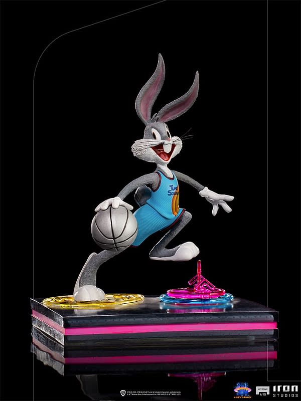 Space Jam: A New Legacy Bugs Bunny Arrives at Iron Studios
