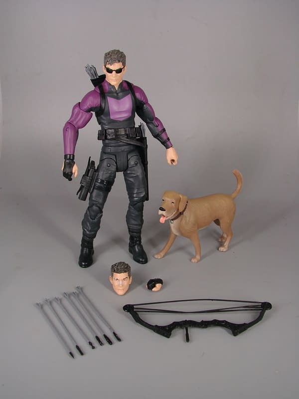 Special Edition Hawkeye Marvel Select Figures Arrives from DST