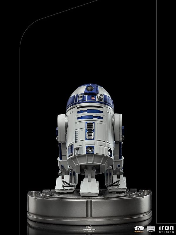 Iron Studios Reveals Star Wars The Mandalorian Luke and R2 Statues