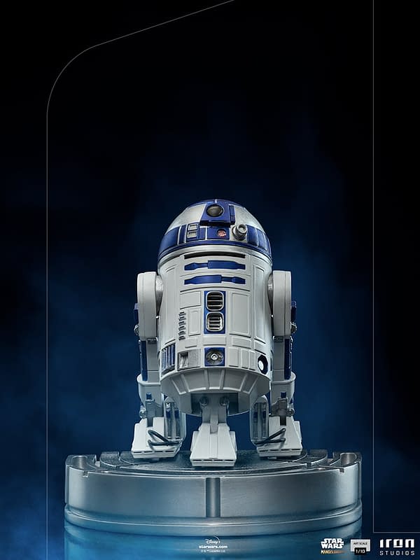 Iron Studios Reveals Star Wars The Mandalorian Luke and R2 Statues