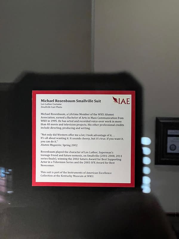 Smallville: Michael Rosenbaum Donates President Lex Luthor Suit to WKU