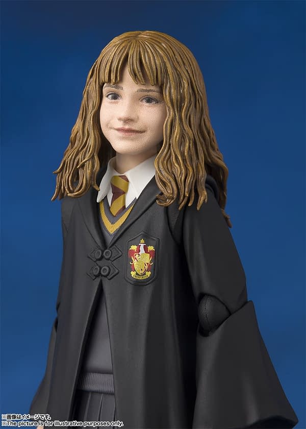 SH Figuarts Harry Potter Hermione 6