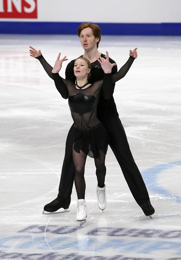 [Olympics] General Hux and Captain Phasma, aka Pairs Skaters Morozov and Tarasova