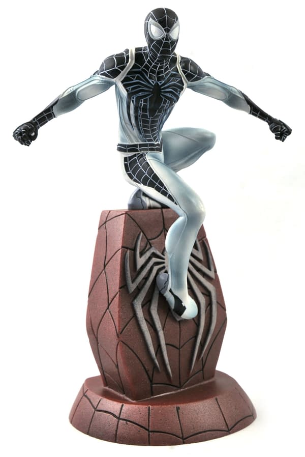 Negative Suit Spider-Man SDCC 2020 Diamond Gallery Statue
