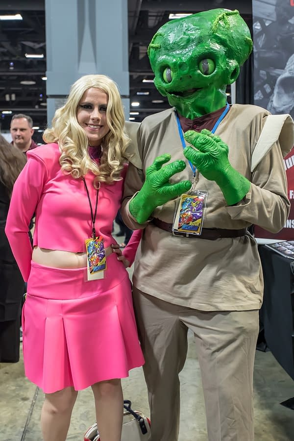 22 Cosplay Photos from Saturday at Awesome Con 2018