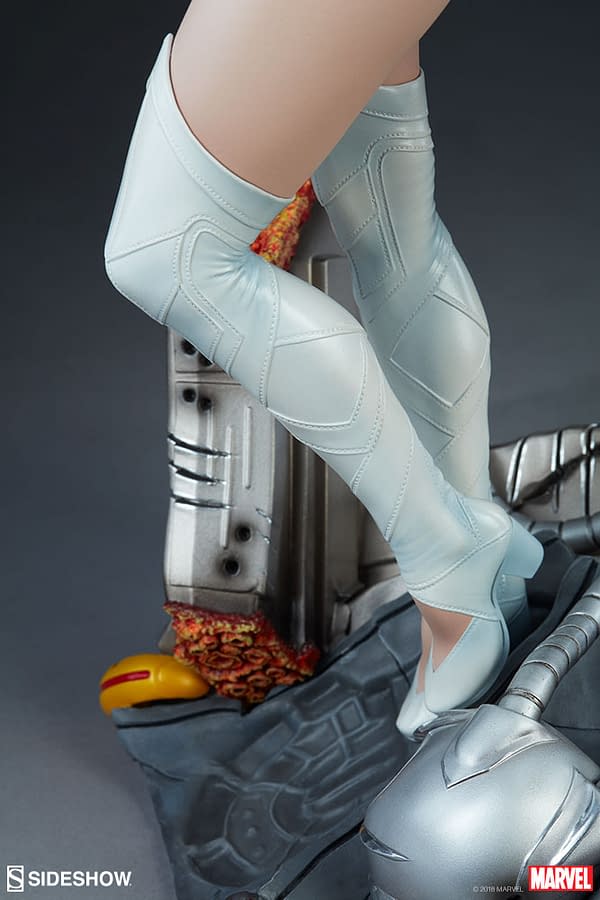 Sideshow Collectibles Emma Frost PFF 16