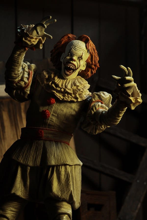 NECA Well House IT Pennywise Figure 3