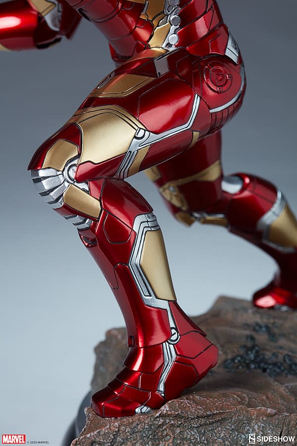 Iron Man Mark XLIII Armor Statue Arrives at Sideshow