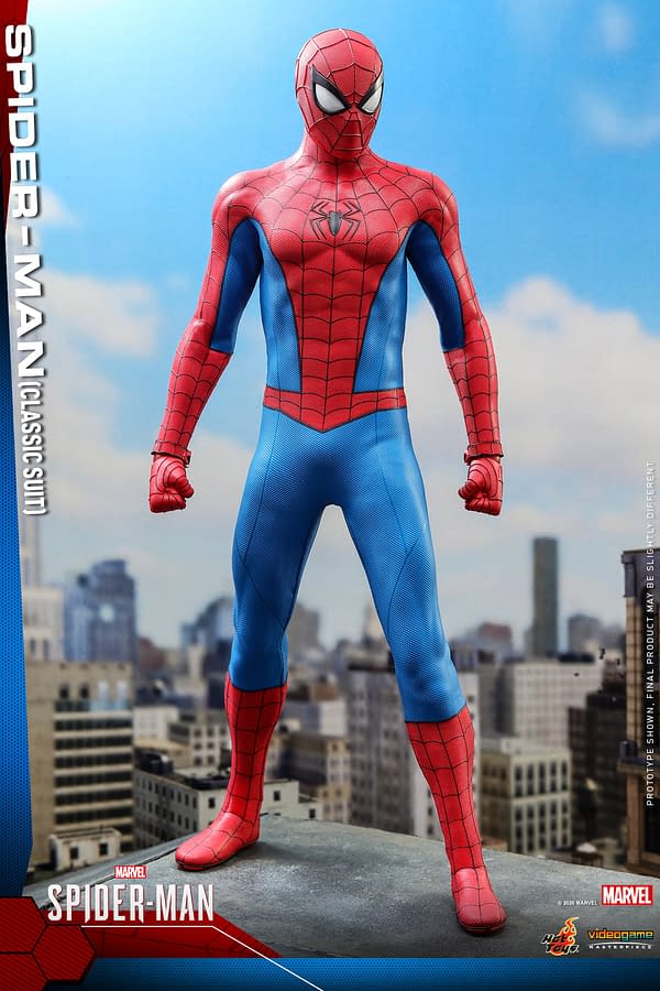 Spider-Mans Dons His Classic Suit with New Hot Toys Figure