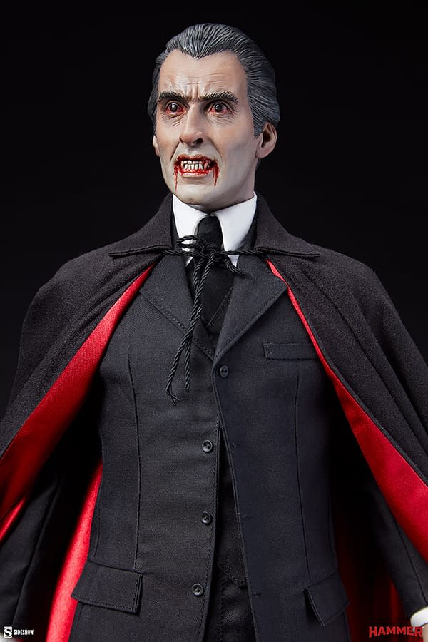 Dracula Returns from 1958 With Sideshow Collectibles Newest Figure