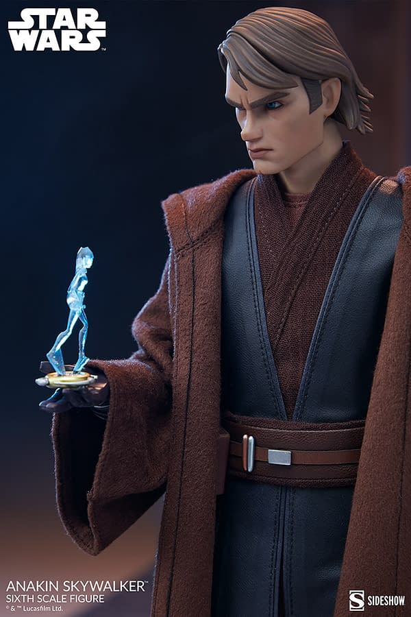 Anakin Skywalker Returns to The Clone Wars With New Sideshow Figure