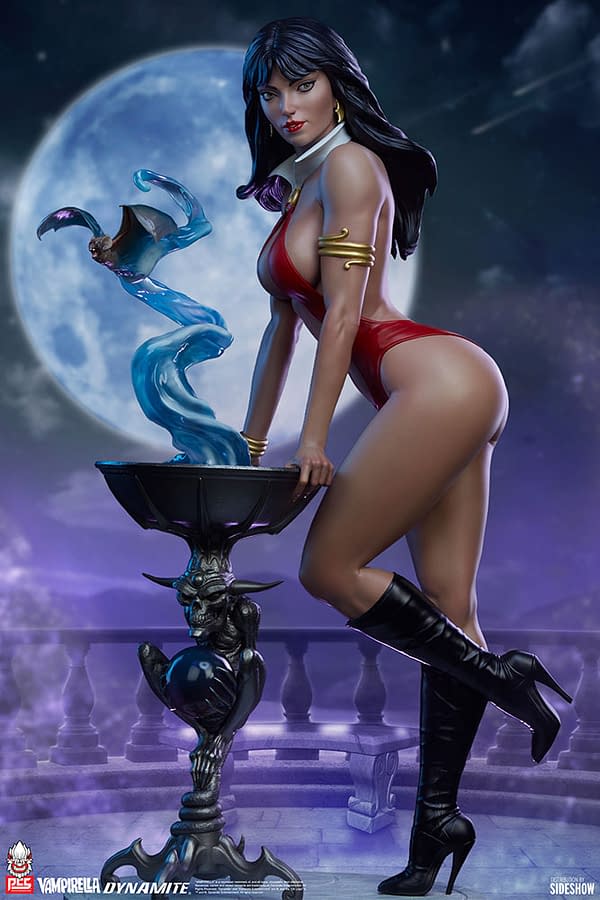 Vampirella Seduces the Night With New PCS Collectibles Statue