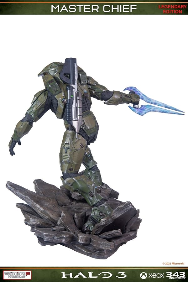 Halo 3 Master Chief Legendary Edition Gaming Head Statue Debuts