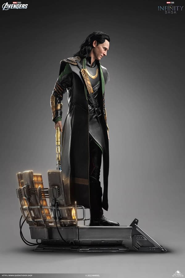 The Avengers Loki Arrives on Earth with New Queen Studios Statue