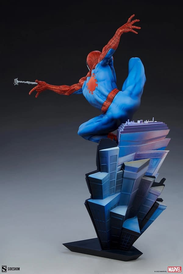 Spider-Man Swings Through NYC with New Sideshow Collectibles Statue