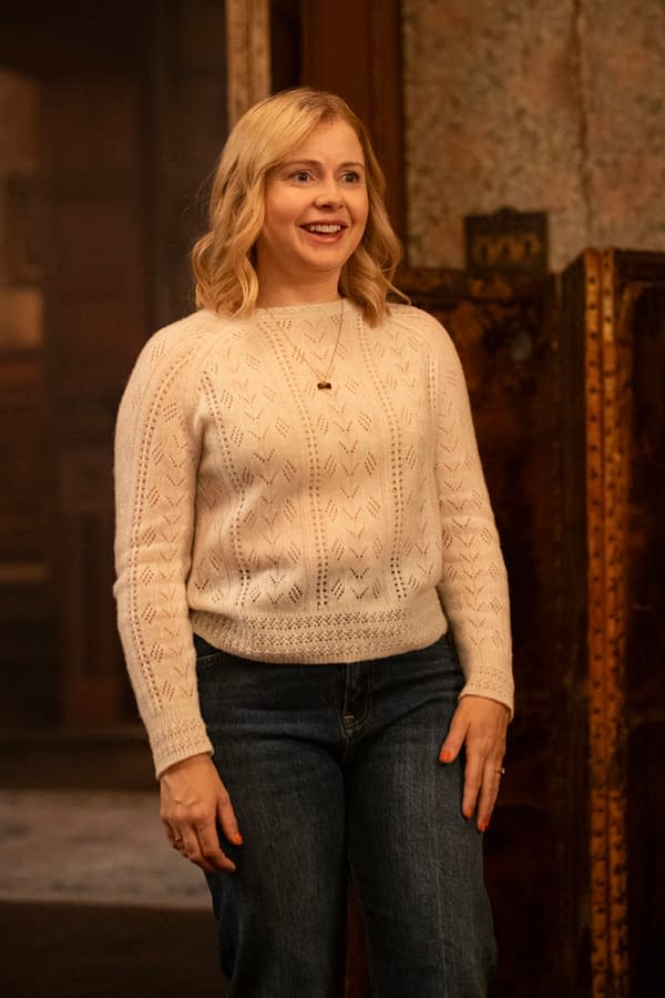 Ghosts Season 5: "It's a Wonderful Christmas Carol" Images, Overviews