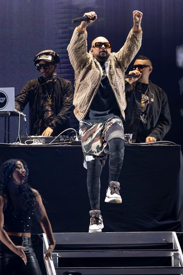 IHEARTRADIO JINGLE BALL