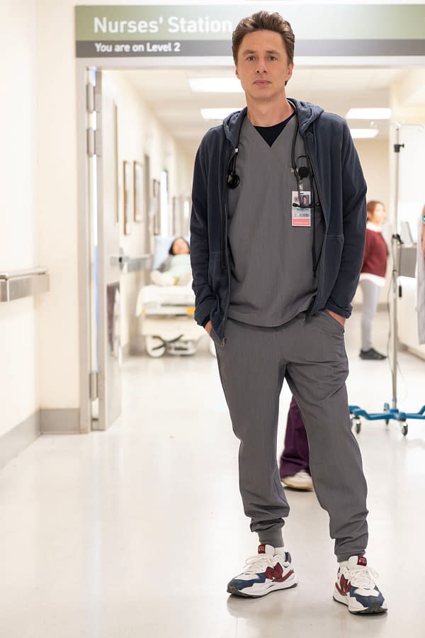 Scrubs S01E04 "My Poker Face" Preview: JD Tries Reigniting the Past