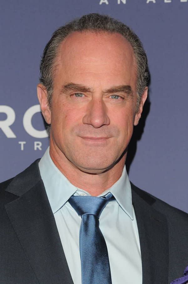 New Commander In Town: Christopher Meloni Joins 'The Handmaid's Tale' s3
