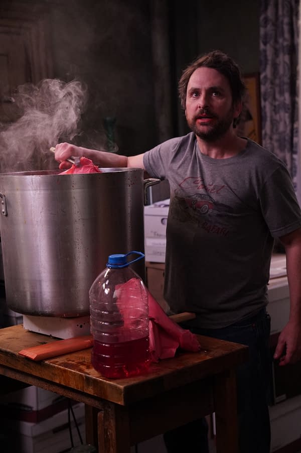 It's Always Sunny in Philadelphia S18E07 Look: The Gang Goes Gilligan