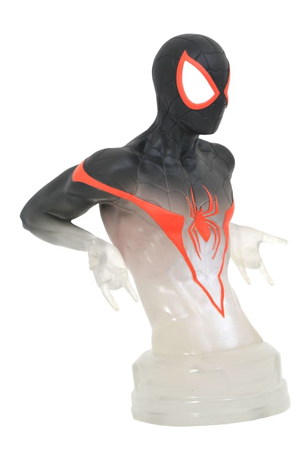 The Mandalorian and Miles Morales Get SDCC Diamond Exclusive Busts