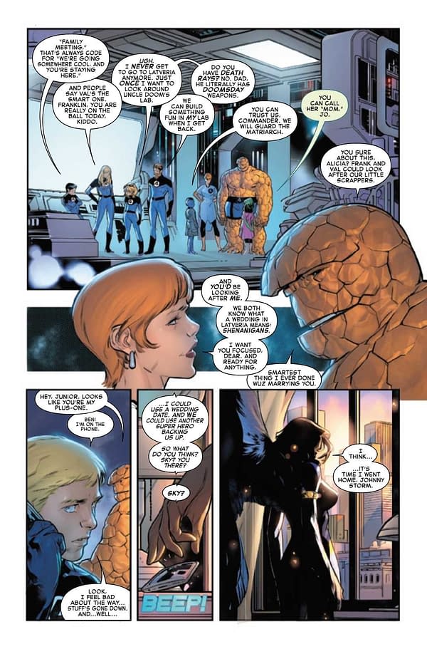 Interior preview page from FANTASTIC FOUR #33