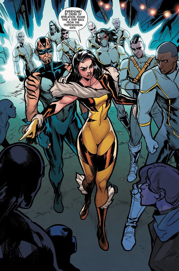 Interior preview page from LAURA KINNEY: SABRETOOTH #2 ELENA CASAGRANDE COVER