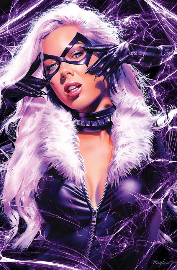 Mike Mayhew on the Making of His Black Cat Exclusive Cover