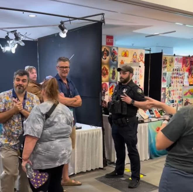 Cops Called On A.I. Artist Aty Dragon*Con