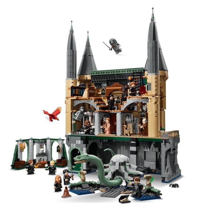 Revisit the Hogwarts Castle: East Wing with LEGO Harry Potter