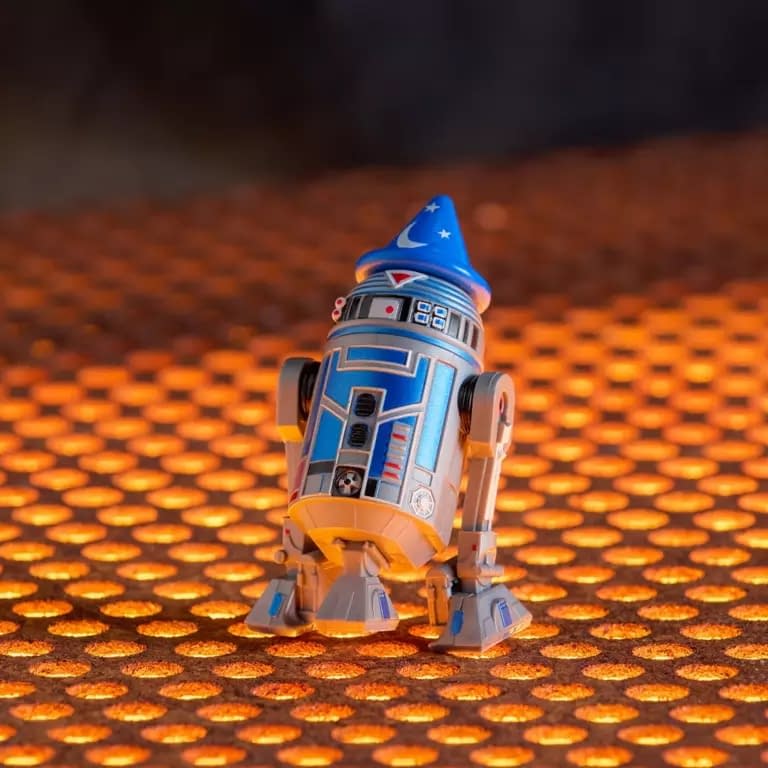 その他 R7-D23 Droid Factory Figure Disney Reveals Exclusive Star Wars R7-D23 Droid Factory Figure