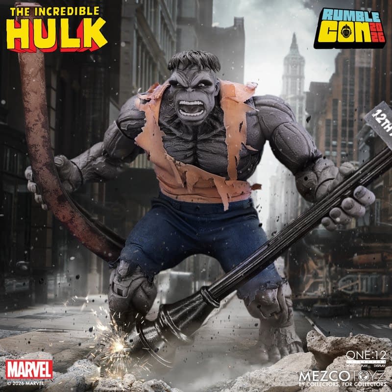 Mezco Toyz Goes Gray With a NYCC Exclusive One:12 Collective Hulk