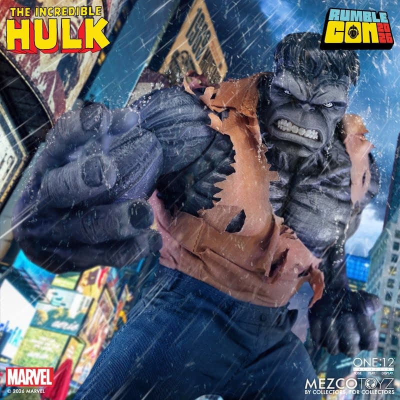 Mezco Toyz Goes Gray With a NYCC Exclusive One:12 Collective Hulk