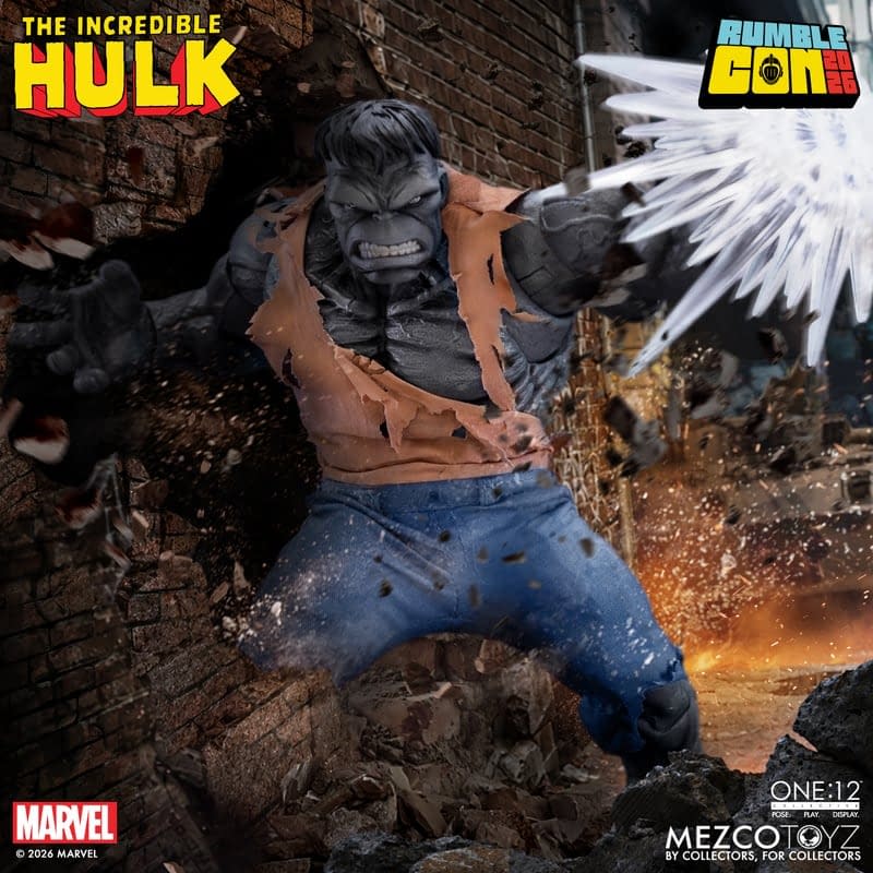 Mezco Toyz Goes Gray With a NYCC Exclusive One:12 Collective Hulk