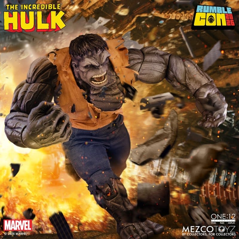 Mezco Toyz Goes Gray With a NYCC Exclusive One:12 Collective Hulk