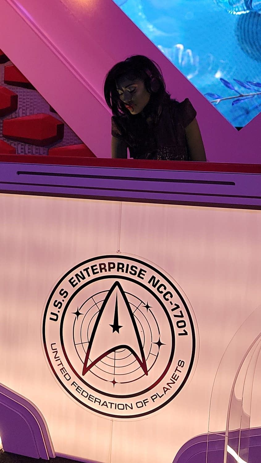 Borg Sighting On The Paramount Lodge