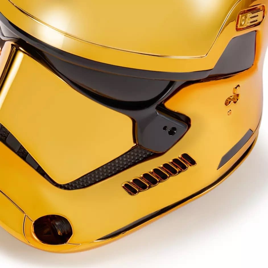 Disney Parks Brings Back Star Wars: Resistance Commander Pyre Helmet