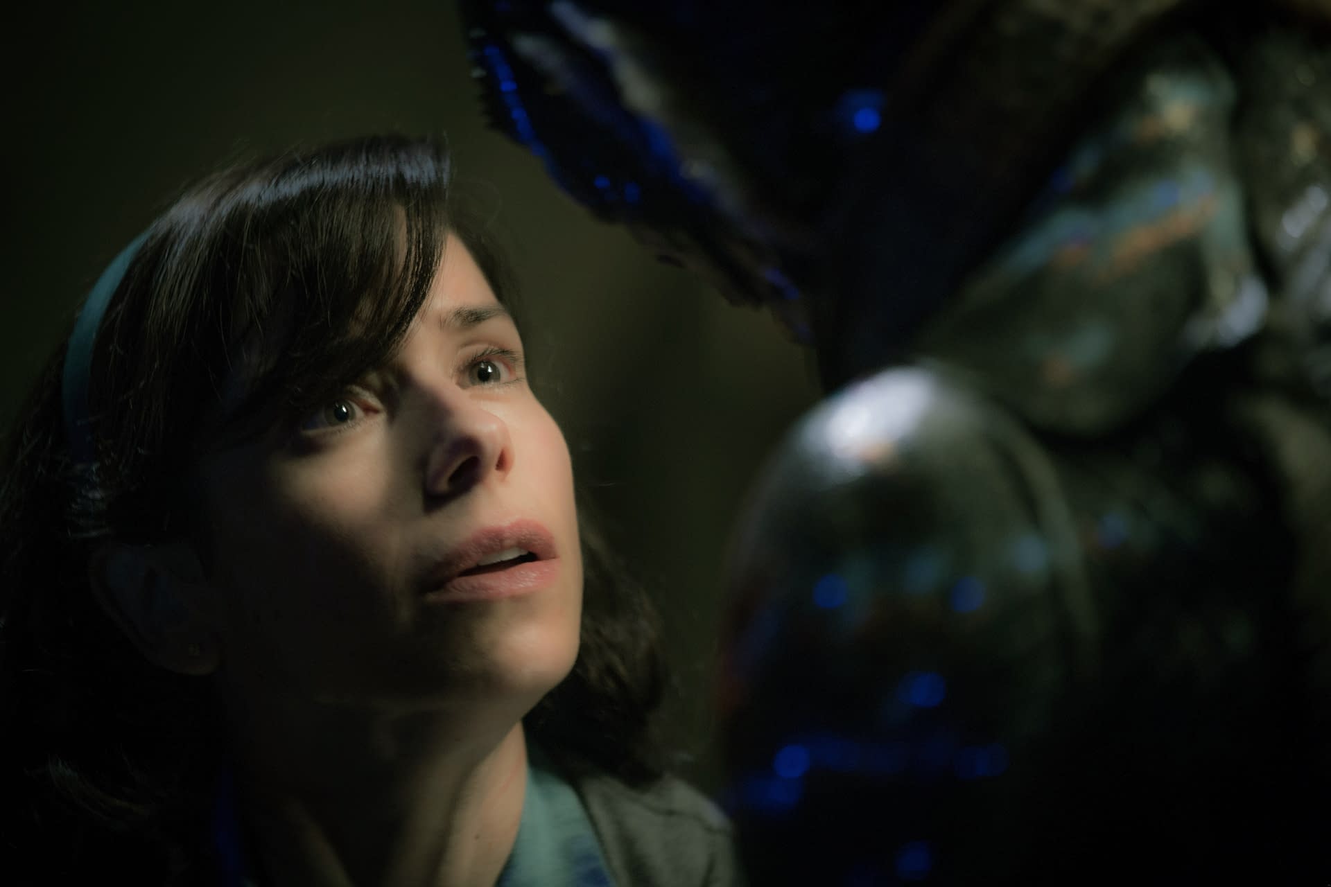 4 New HQ Images From Guillermo Del Toro's 'The Shape Of Water'