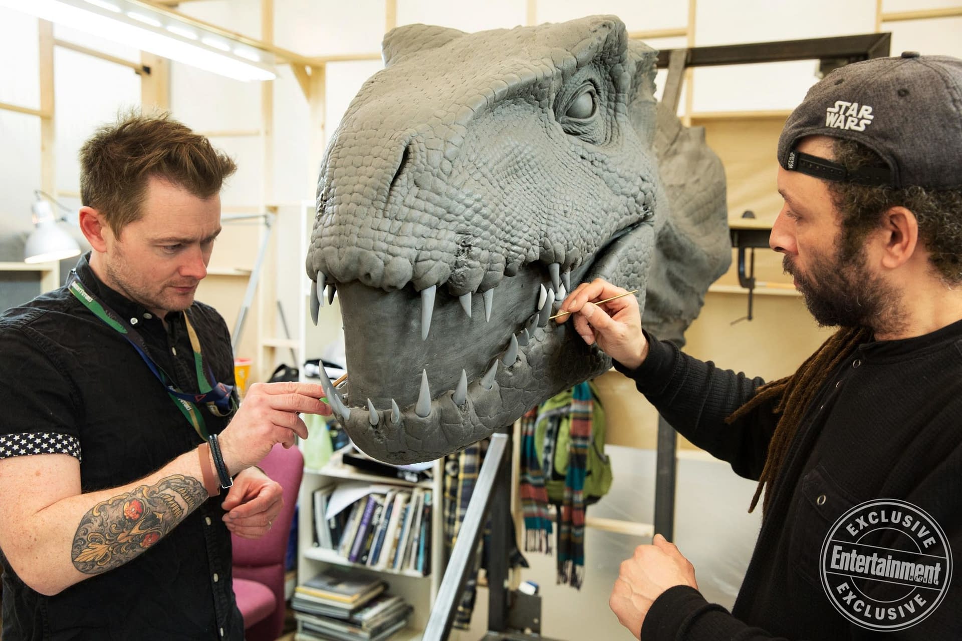 9 New Behind-the-Scenes Pictures from Jurassic World: Fallen Kingdom