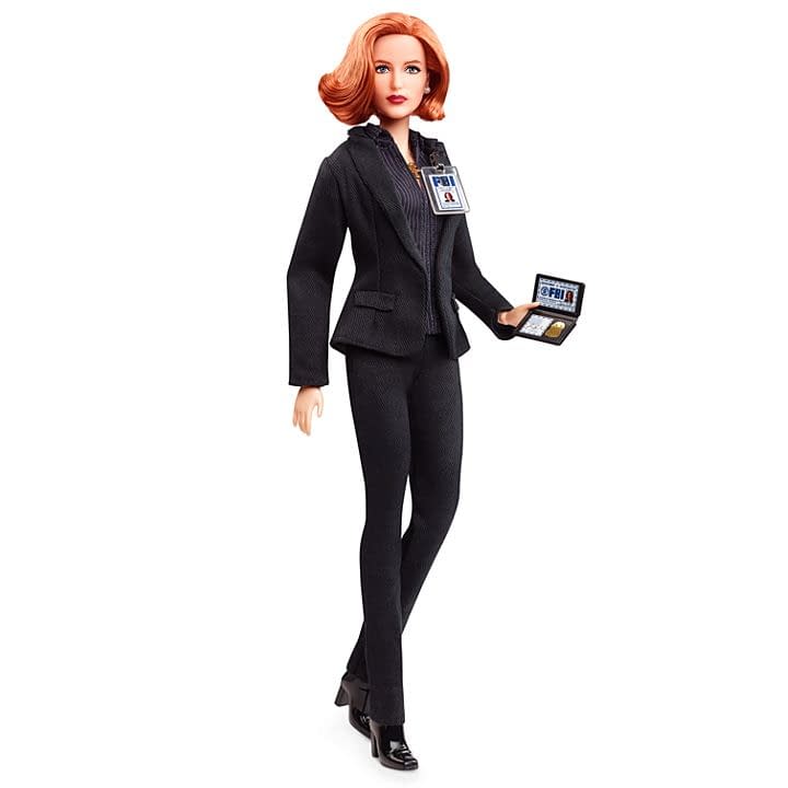 Mattel Releasing Mulder, Scully Barbies for 'The X-Files' 25th Anniversary