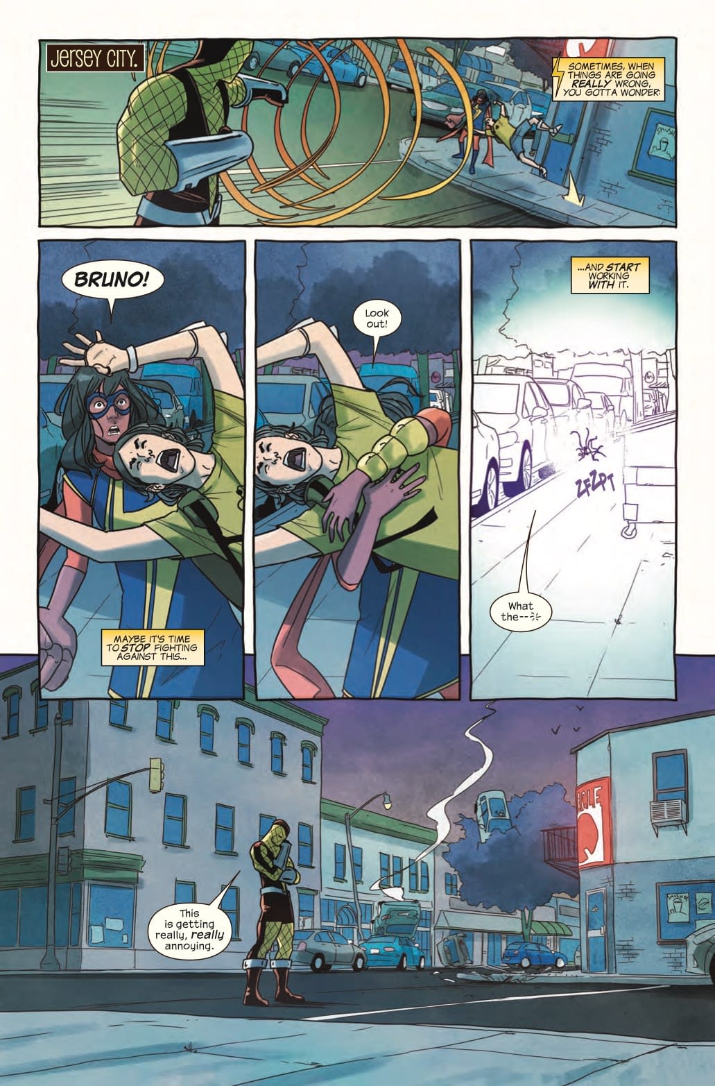 Kamala Khan's Ebiggening Powers Explained in Preview of Ms. Marvel #35