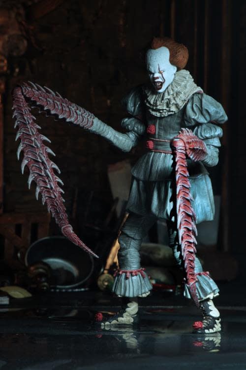 NECA Ultimate Pennywise Version 3 4