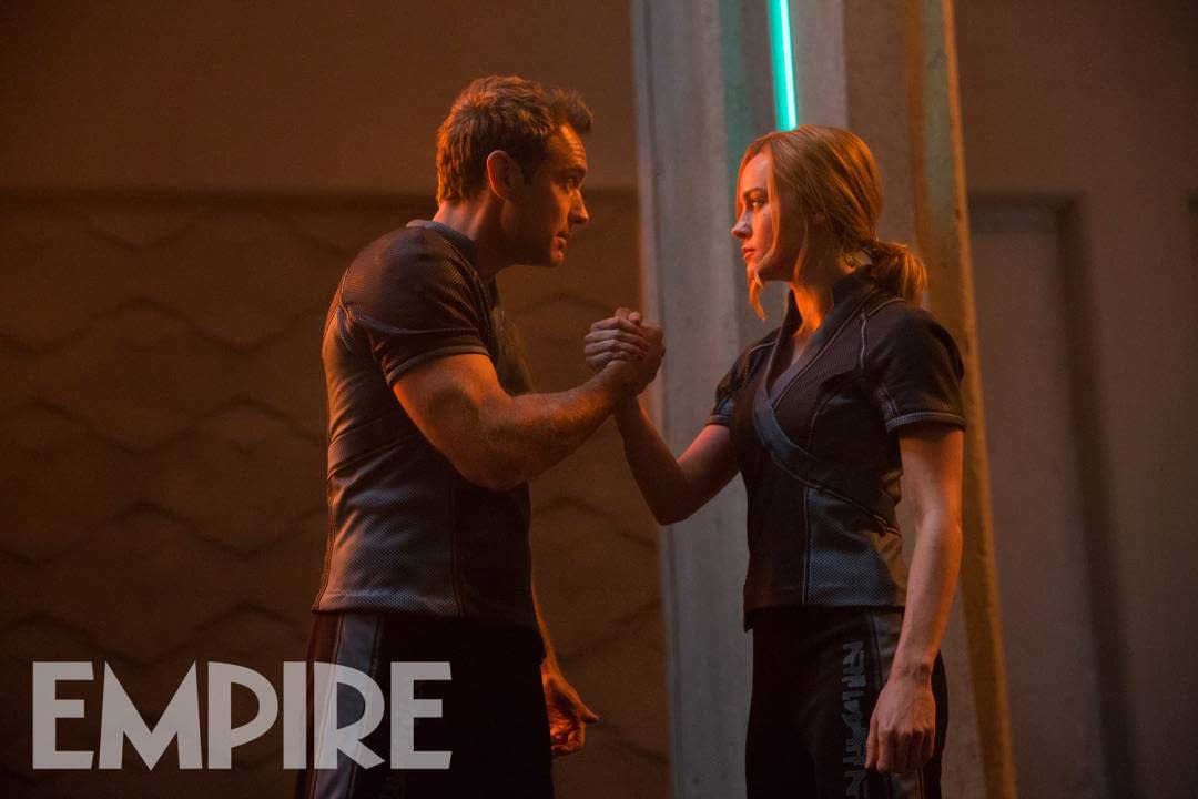 Jude Law and Brie Larson Stand Tall in This New Captain Marvel Image