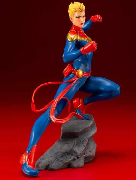 Captain Marvel Kotobukiya Statue 2