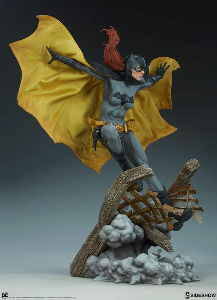 Sideshow Collectibles Batgirl Premium Format 2