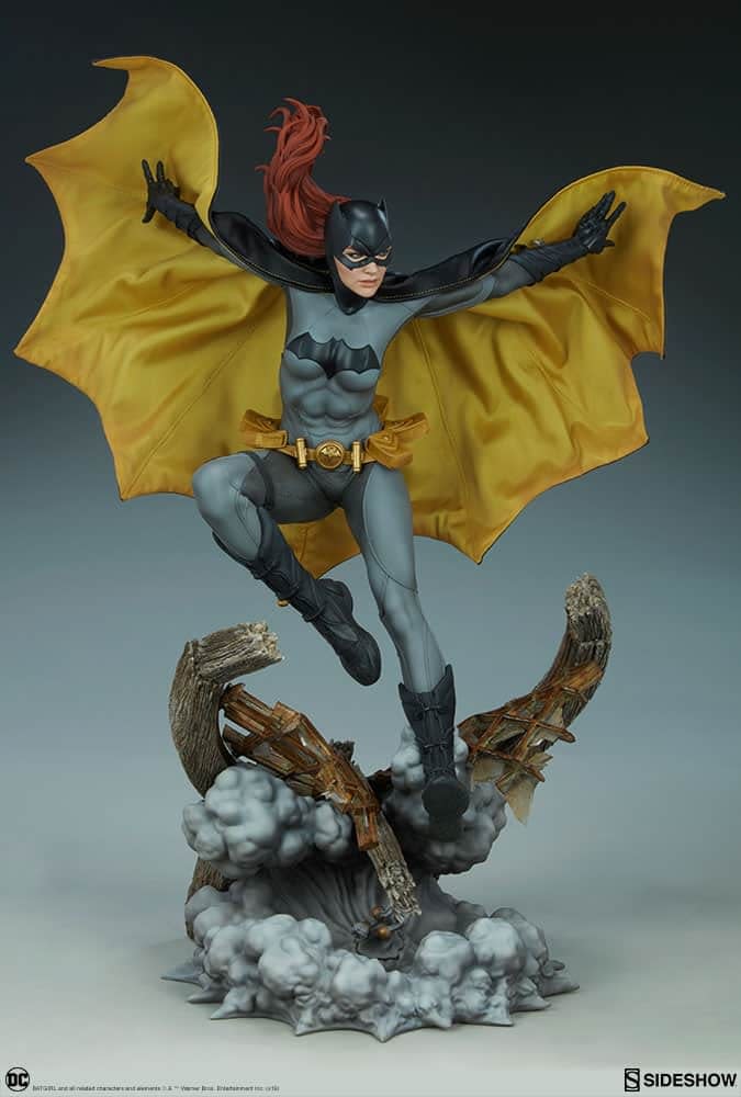 Sideshow Collectibles Batgirl Premium Format 3