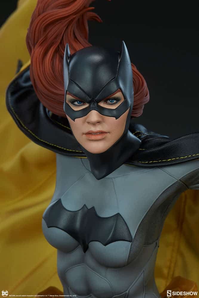 Sideshow Collectibles Batgirl Premium Format 4